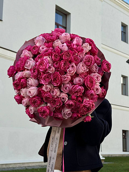 Букет з троянд Heidi та Julietta Cerise