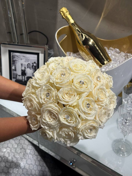 Букет для нареченої - троянди 